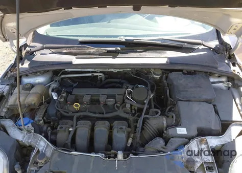 2014 Ford Focus Se z USA, uszkodzony, nr VIN 1FADP3K20EL277692